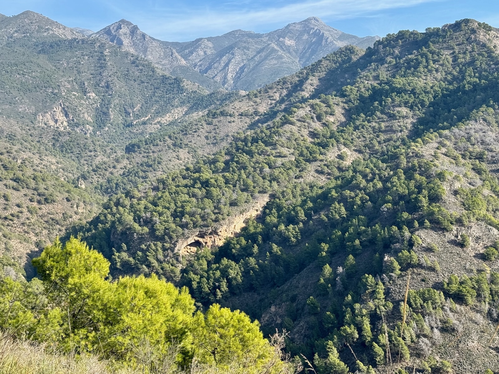 Eine Höhle wie bei Ronja Räubertochter