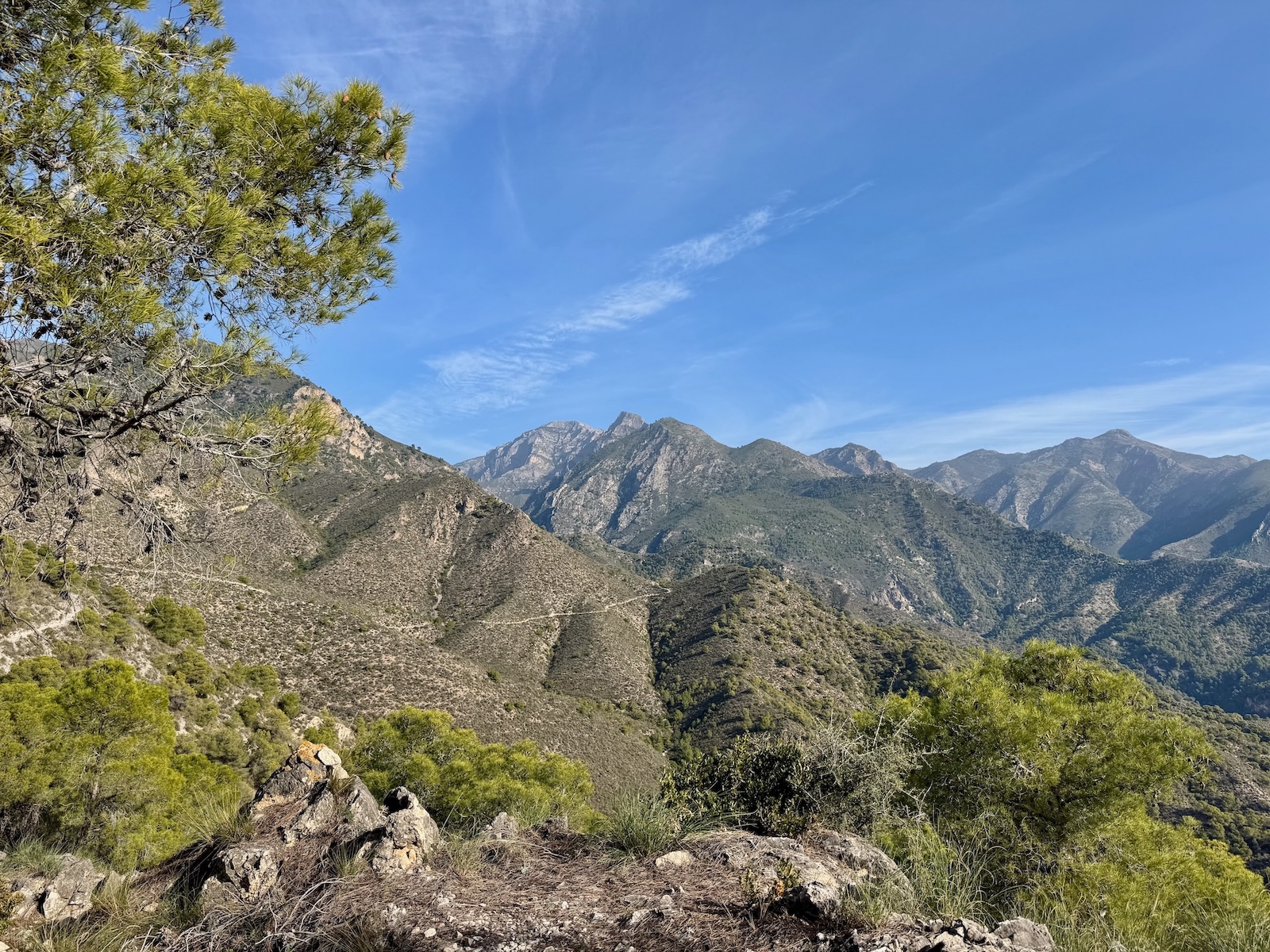 Wanderwege und Berge