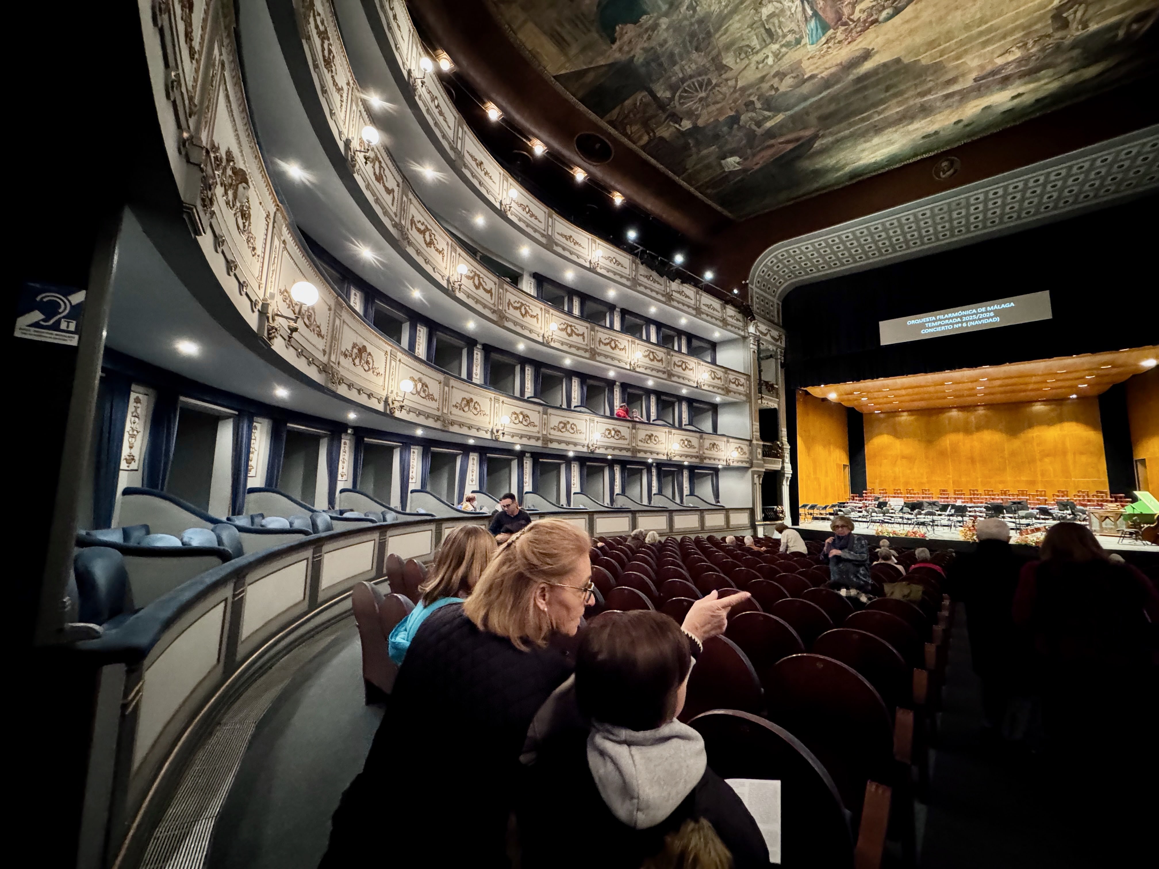 Teatro Cervantes Blick nach links