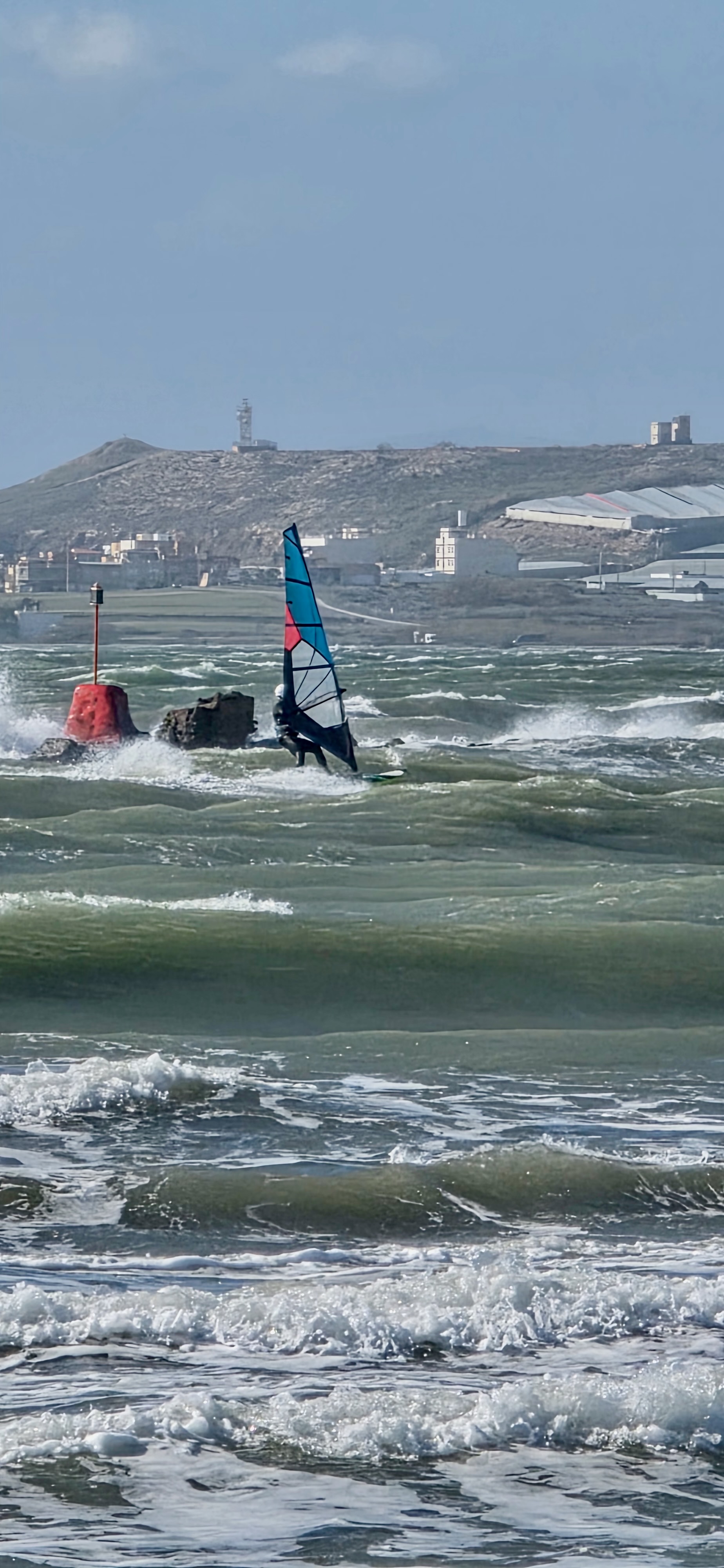 Surfer in der Brandung