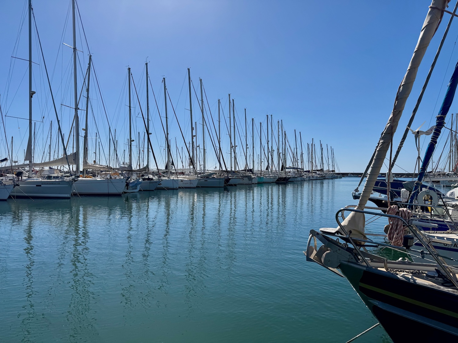 Marina mit 1100 Liegeplätzen