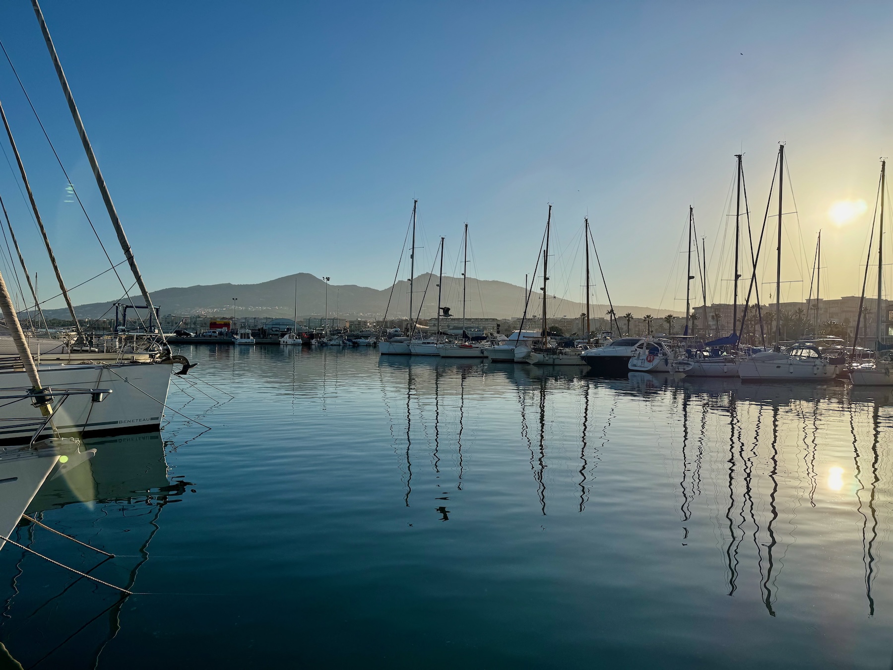 Melilla Marina – Abendsonne nach Ankunft