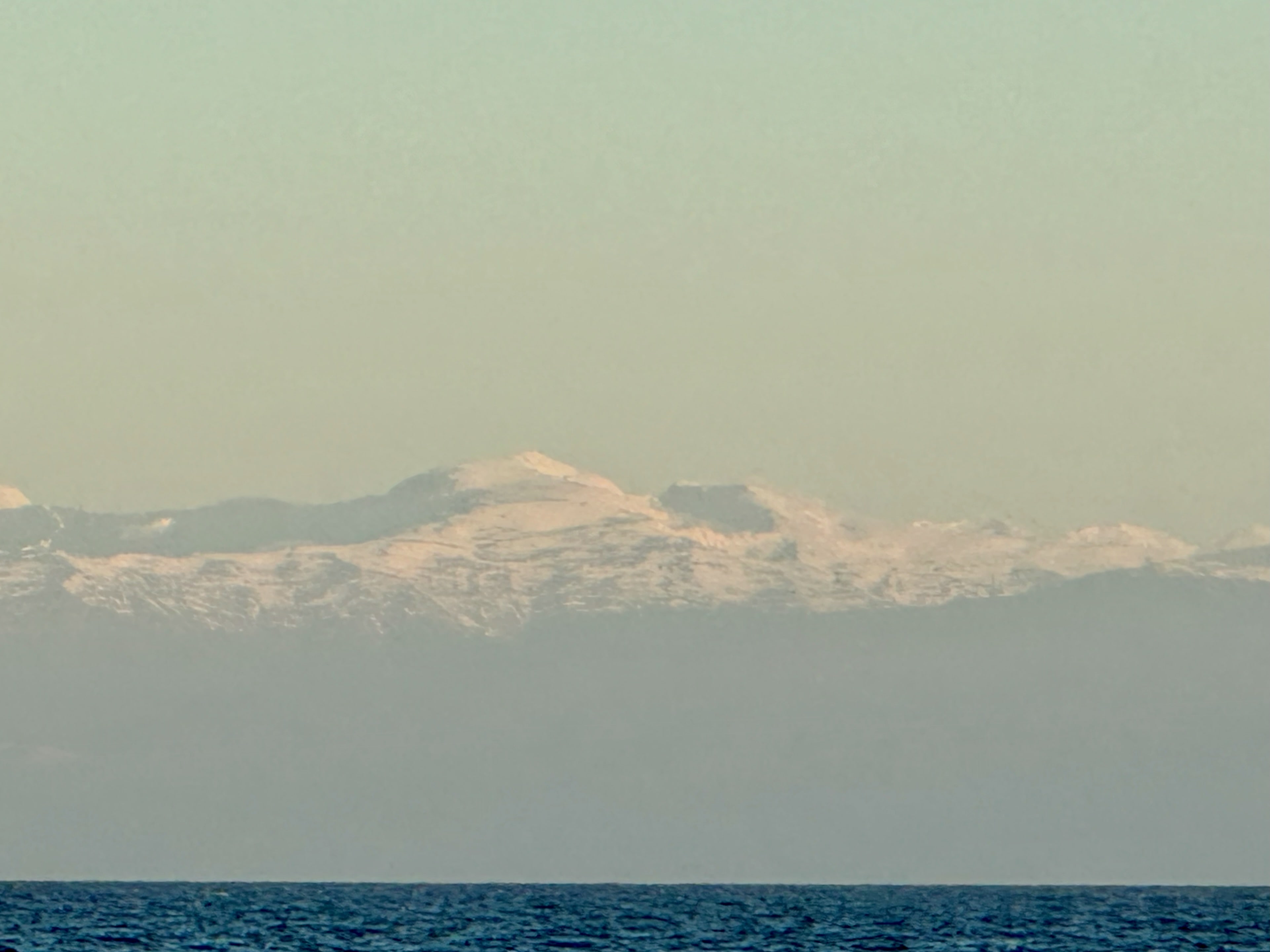 Schneebedeckte Sierra Nevada