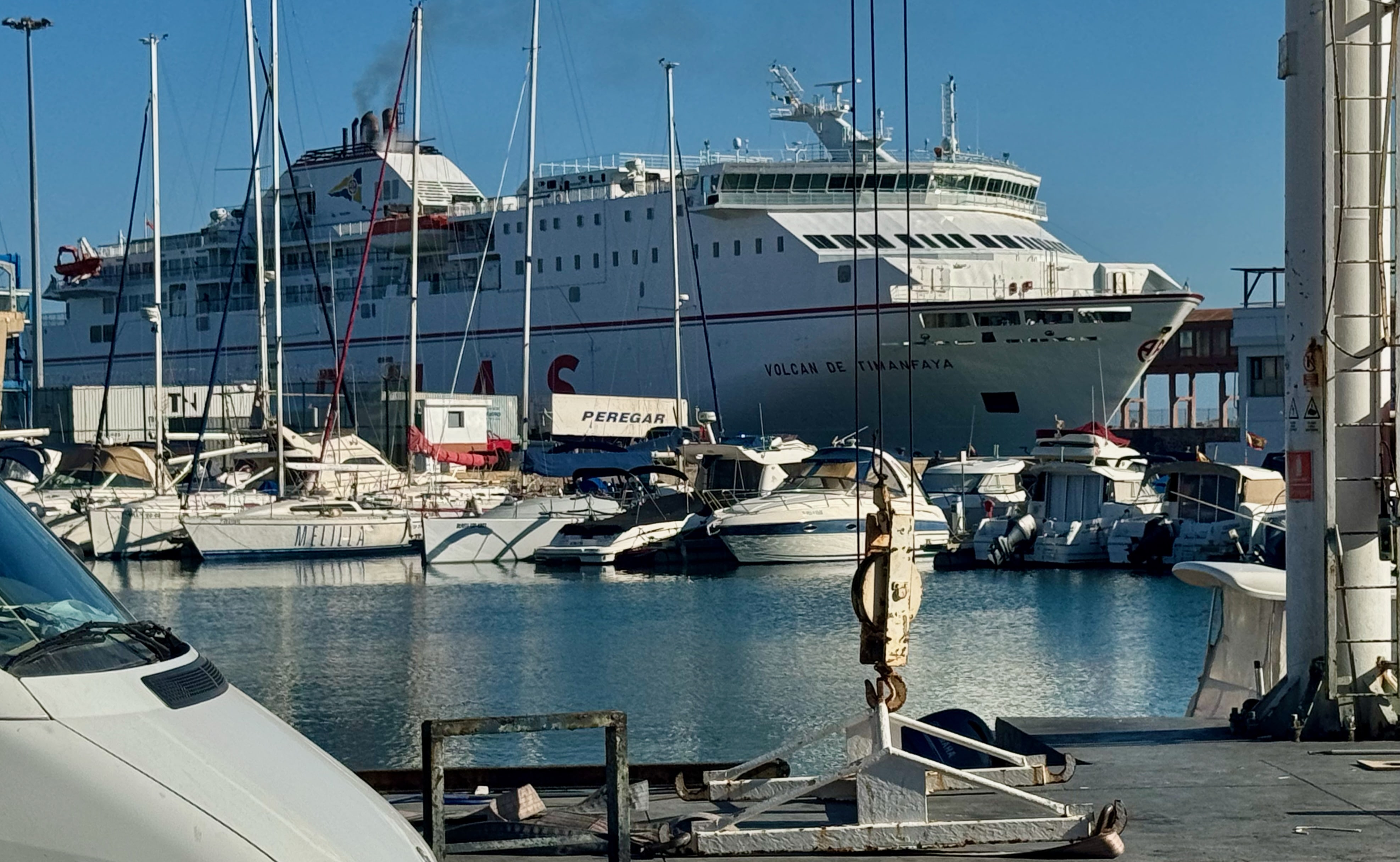 Die Fähre zum Festland Spanien