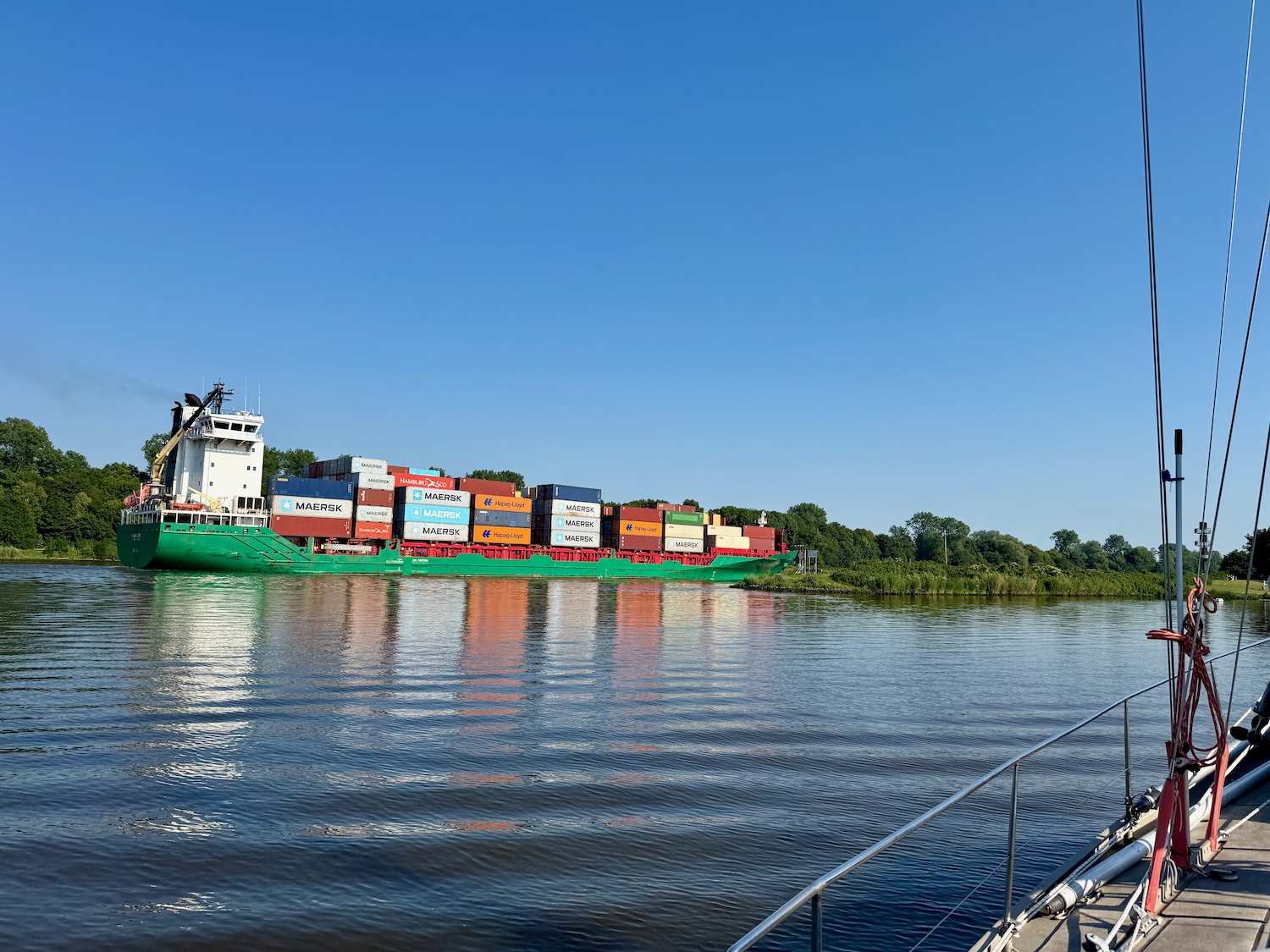 Vor Anker im Nebenarm des NOK